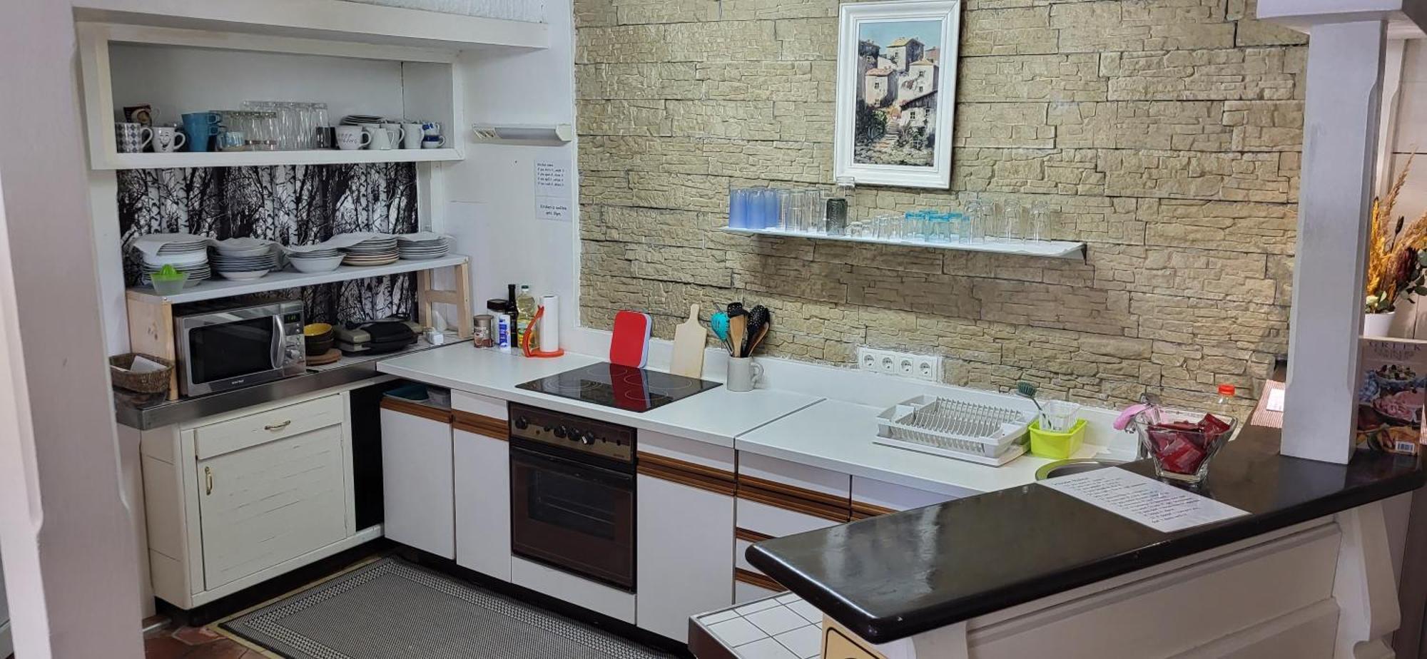 Lesce Hostel Екстер'єр фото